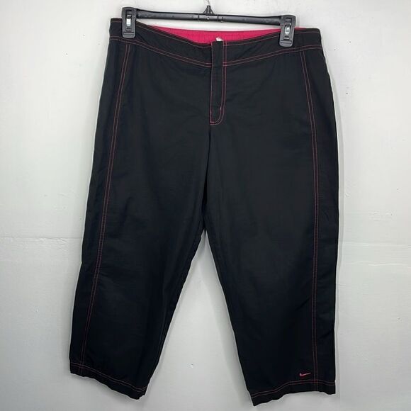 Nike Capri Black and Pink Women’s Pants activewear size Large - Picture 1 of 10